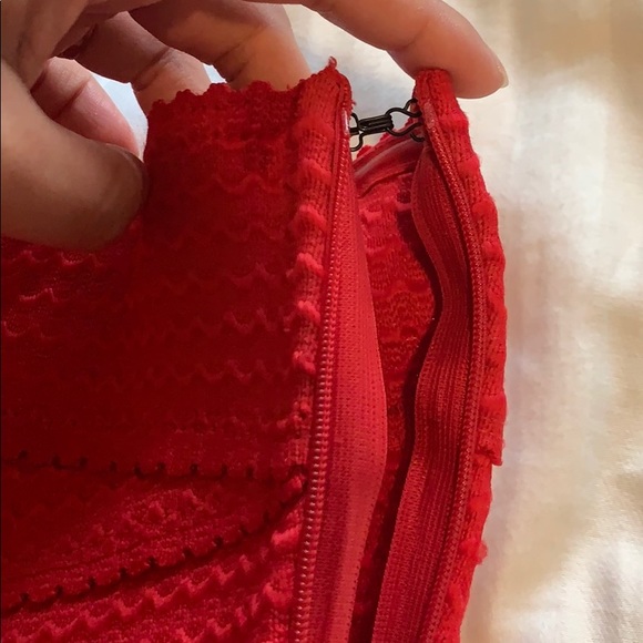 Red strapless tube dress - Picture 5 of 8